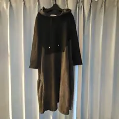 Bou Jeloud 新品フード付きワンピース ブラック・グレー 送料込み価格