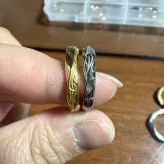 ハワイアンジュエリー ピアス サージカルステンレス スクロール ツイスト フープ