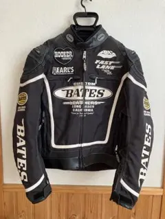 極美品✨BATES ライダースジャケット 牛革 背面デカロゴ キルティング 2026年最新】bates レザージャケットの人気アイテム - メルカリ