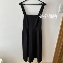 肩紐ありAラインジャンバースカート　ブラック