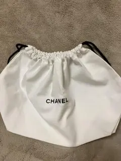 CHANEL ホワイト 巾着バッグ