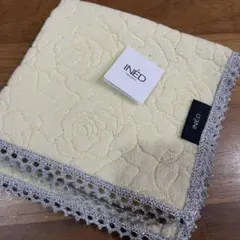 Item thumbnail for item a8b8a94b-1387-4449-adfd-04190be5683e