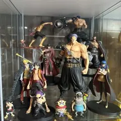 ワンピース　フィルムＺ　フィギュアセット売り Amazon.com: Bandai Tamashii Nations Film Z (Final Bout) One