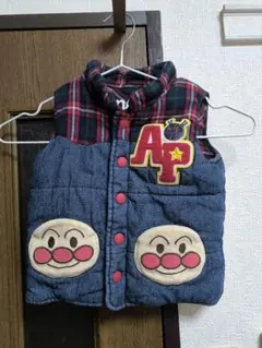 ベビー服　アンパンマンリバーシブルベスト　アンパンマン　ダウン　ベスト　90
