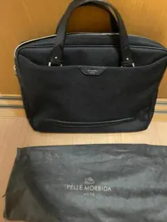 ペッレモルビダ ビジネスバッグ