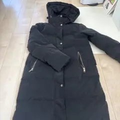 ZARA フード付きブラックダウンジャケット XS