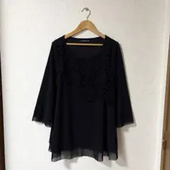 ヴィヴィアンタム　チュニック　カットソー　黒　シースルー　立体フラワーレースのサムネイル