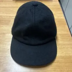 ユニクロ　黒キャップ