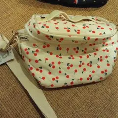 LeSportsac チェリー柄ポーチ 中型