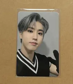 straykids スキズ トレカ ハン 5-star ラキドロ 4.0 サウェ