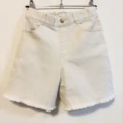 ガールズ　ショートパンツ　160㎝　オフホワイト