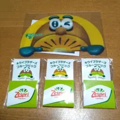 ◆キウイ専用ミニカッティングボード◆1枚◆キウイブラザーズ◆フルーツピック◆3個