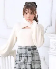 INGNI デコルテオープンフェザーヤーンニット