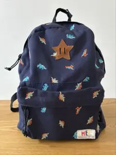 グリーンレーベルリラクシング　MEI 恐竜柄刺繍ネイビーリュック