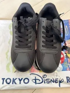 ディズニーランド　スニーカー　23.5