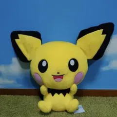 ポケットモンスター　めちゃでかゴロっとまんまるぬいぐるみ　「あまえる」　ピチュー