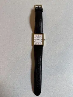 SEIKO ESSENTIALS SWR052 ゴールド