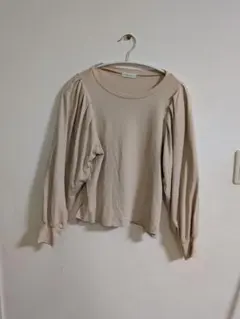 earth music&ecology パフスリーブ長袖トップス