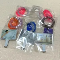 浦和レッズ　pickzyくじ　チャーム付アクリルキーホルダー　全29種 浦和レッズ pickzyくじ チャーム付アクリルキーホルダー 全29種