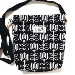 サコッシュ バッグ