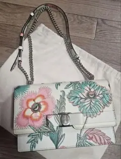 フェラガモ　ショルダーバッグ　値下げ不可