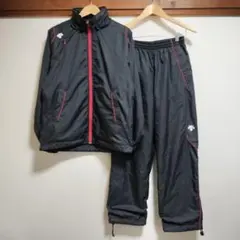 【美品】DESCENT ウインドブレーカー ヒートナビ コスミックサーモ 中綿