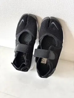 【美品】NIKE エアリフト ブリーズ 25cm ブラックメッシュ