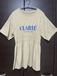 CLARTE ロゴ入り シャーリング 半袖Tシャツ ベージュのサムネイル