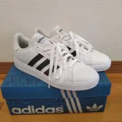 アディダス adidas スニーカー ホワイト 27cm 新品未使用