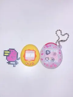 たまごっち　シャカシャカチャーム　いちごっち　赤いシリーズ　リング