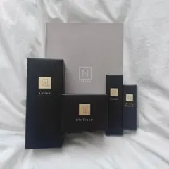 Item thumbnail for item 0fadc1ef-cba2-42bf-bf8d-51b3b7e170b2