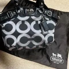 コーチ ショルダーハンドバッグ ブラック✖️シルバーグレー ショルダー取り外し可