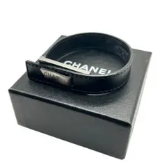 CHANEL レザーブレスレット　メタルプレート　ブラック　シャネル