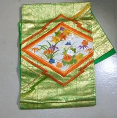 花柄刺繍 緑色の帯　袋帯
