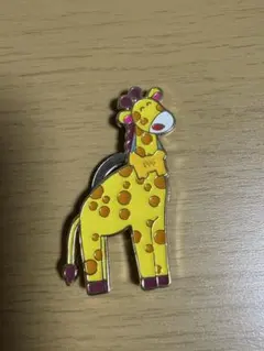 たべっ子どうぶつLAND マグネットバッジ　きりん