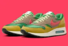 Item thumbnail for item 6fe0ff4f-666e-4ca3-b8f9-6d42c47e1a02