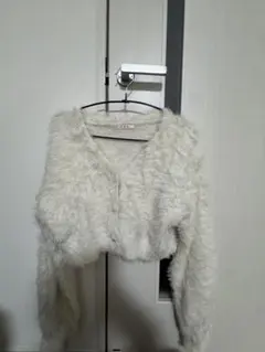 ホワイト ファー風 クロップドジャケット