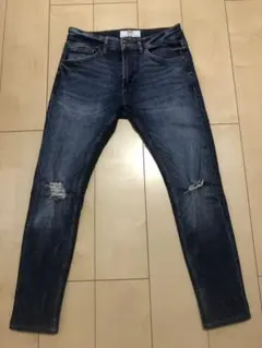 Bershka ベルシュカ　スーパースキニーデニム　ジーンズ