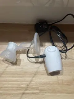 ピジョン　搾乳機　予備パーツ付き