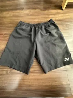 ヨネックス 黒 ショートパンツ　ユニセックスL