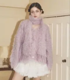 明日まで　新品　タグ付き　Lovilyn マフラー付シャギーカーディガン　ピンク