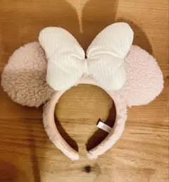 ディズニー　カチューシャ　ミニー　ボア　ピンクベージュ