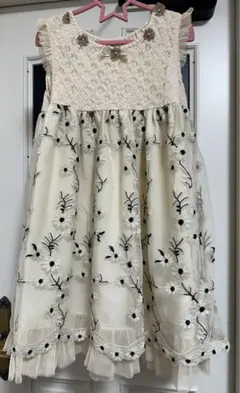 ☆最終値下げ☆アクシーズファム　axes femme kids ワンピース140