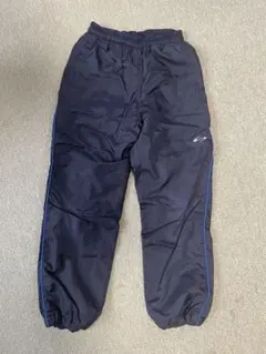 週末値下げ555円→450円ネイビー シャカパンツ140サイズ裏地あり暖かい☆