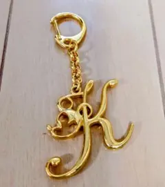 ディズニー イニシャル キーホルダー K ミッキー ゴールド