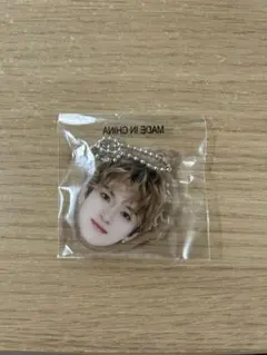 アサヒ REBOOT 顔アクキー