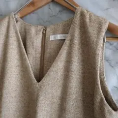 Item thumbnail for item 86d586ee-3de1-4878-b271-9457b765b5c6