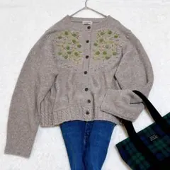 マカベアリス✕Samansa Mos2 刺繍 カーディガン　モカ　フリーサイズ
