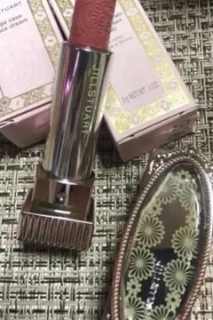 Item thumbnail for item ba0c8172-c892-48da-a521-44d24b550ac0