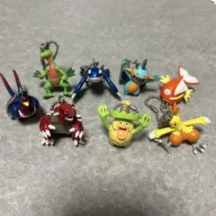 ポケモンキーホルダーお好きな３体お選び下さい